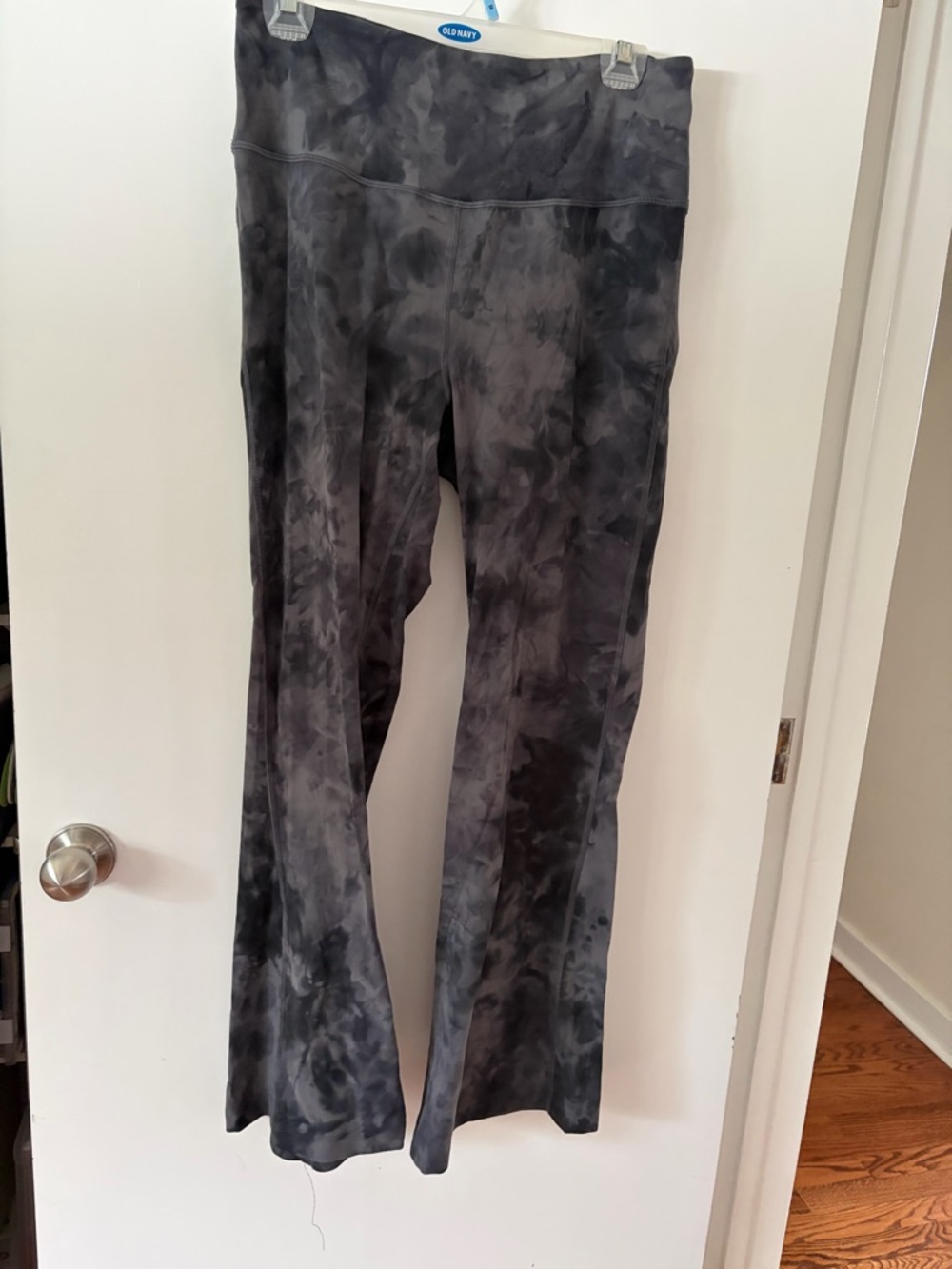 lululemon athletica Gray Black Performance Leggings